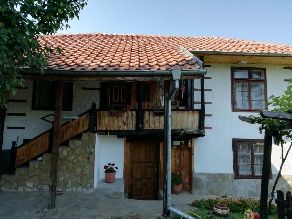Villa Дядо Цоньовата Къща Sewliewo Exterior foto