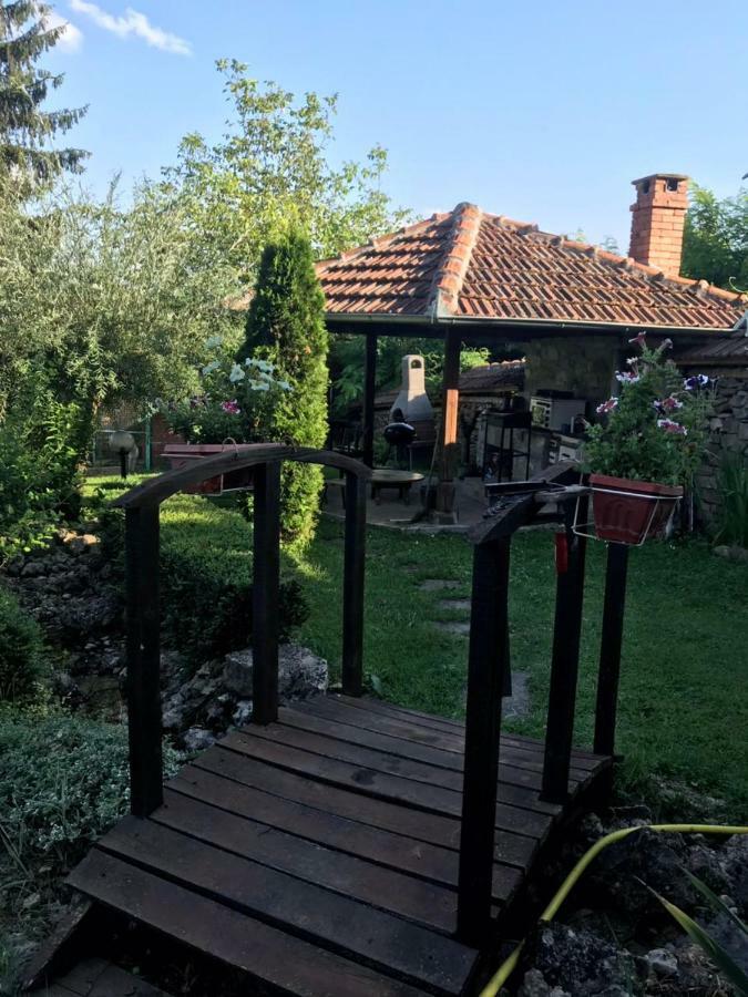 Villa Дядо Цоньовата Къща Sewliewo Exterior foto